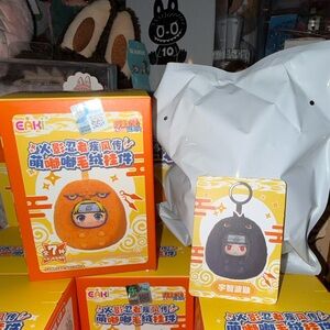 Naruto Fluffy Mascot Keychain – ITACHI Uchiha